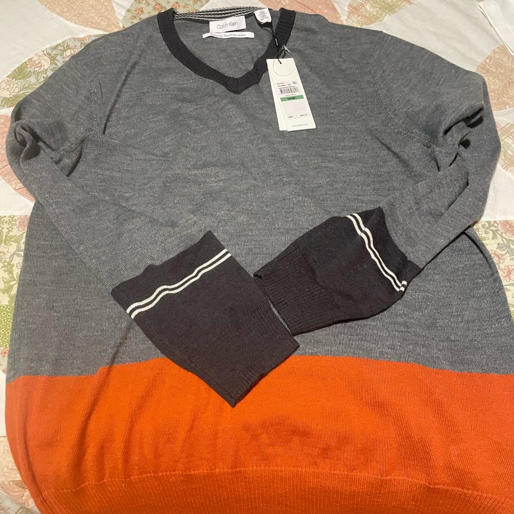 Men’s Calvin Klein Grata Combo Large Sweater NWT GRAY & orange